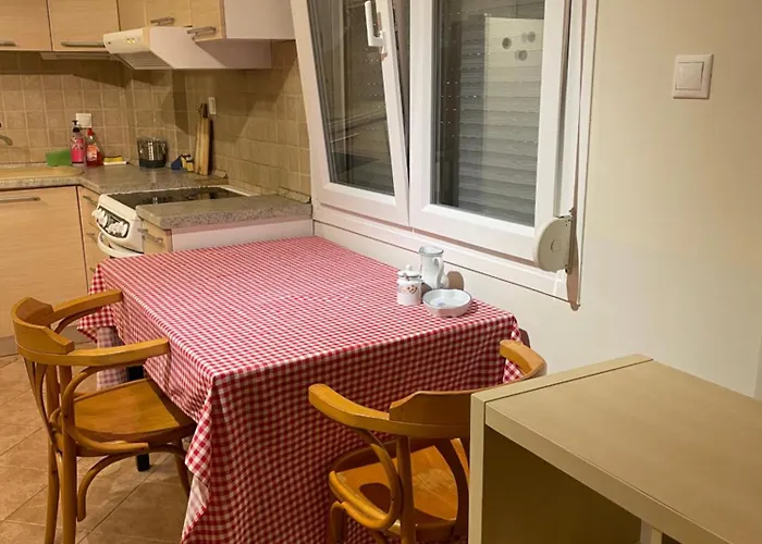 Persephone Potidea Νέα Ποτίδαια