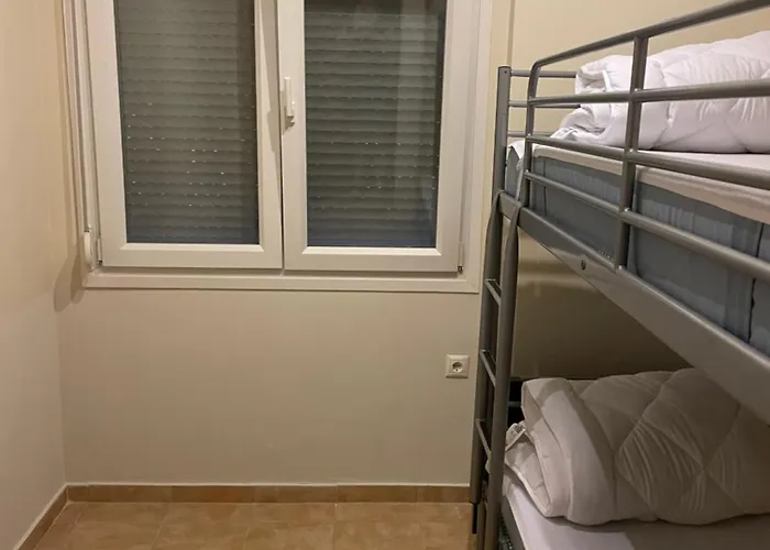 Persephone Potidea Lejlighed *